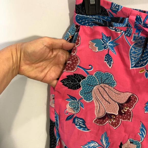 Loft Pink Printed Shorts - Picture 3 of 5